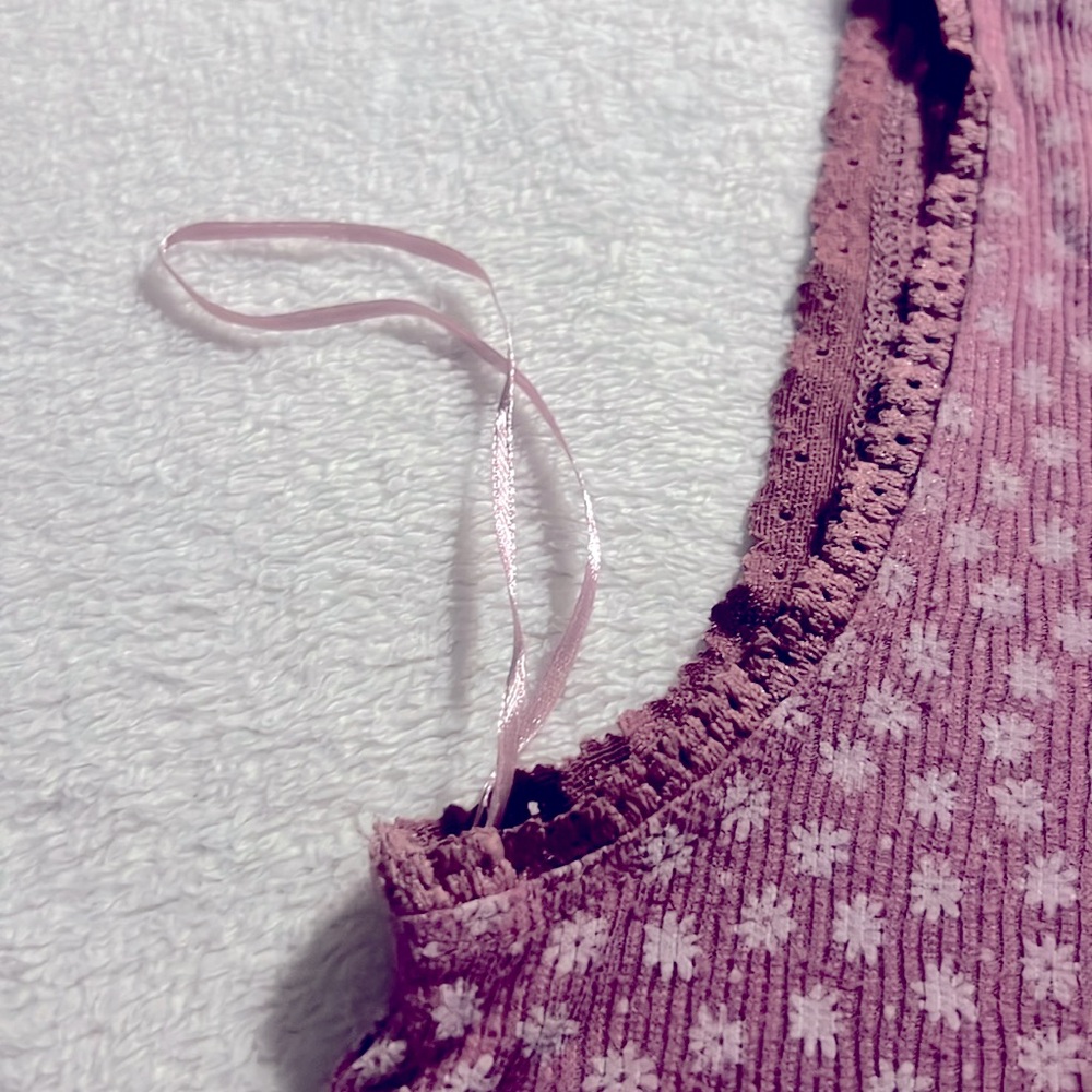 WOMEN TOP /Cute & Pretty💓💗 - Picture 3 of 5